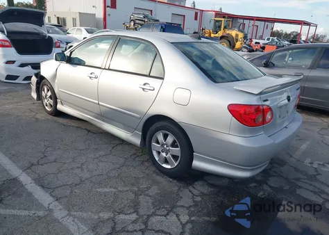 2005 Toyota Corolla S z USA, uszkodzony, nr VIN 1NXBR32E15Z434769